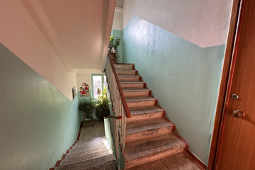 2-к квартира, 44 м², 5/5 эт.
