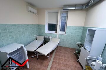 Медцентр, 811 м², 1/5 эт.