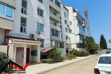 3-к квартира, 100 м², 1/5 эт.