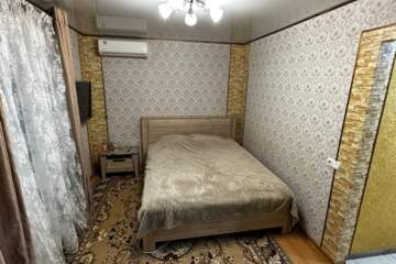 1-к квартира, 40 м², 1/9 эт.
