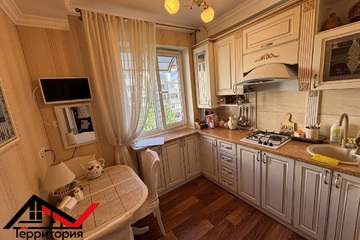 2-к квартира, 54 м², 4/5 эт.