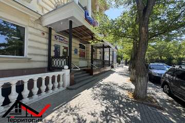 Помещение своб.назн., 174 м²