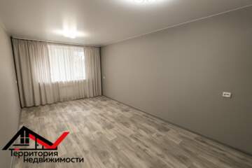 Комната, (всего 10 ком.), 17,5 м², 3/5 эт.