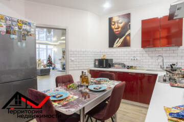 4-к квартира, 134 м², 4/9 эт.