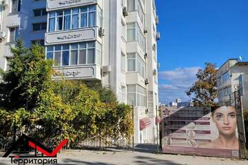 Помещение своб.назн., 200 м², 1/8 эт.