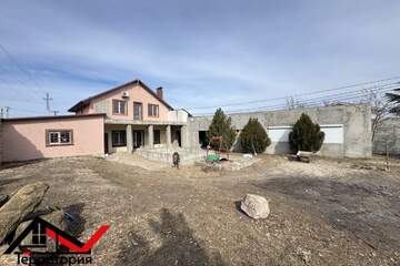 Дом, 190 м², 2 эт.