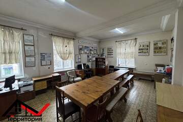 Офис, 38 м², 2/2 эт.